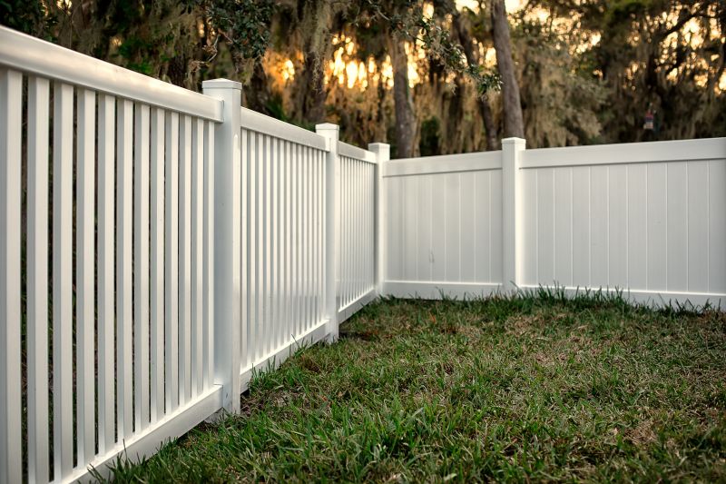 Vinyl Fence with Decorative Features